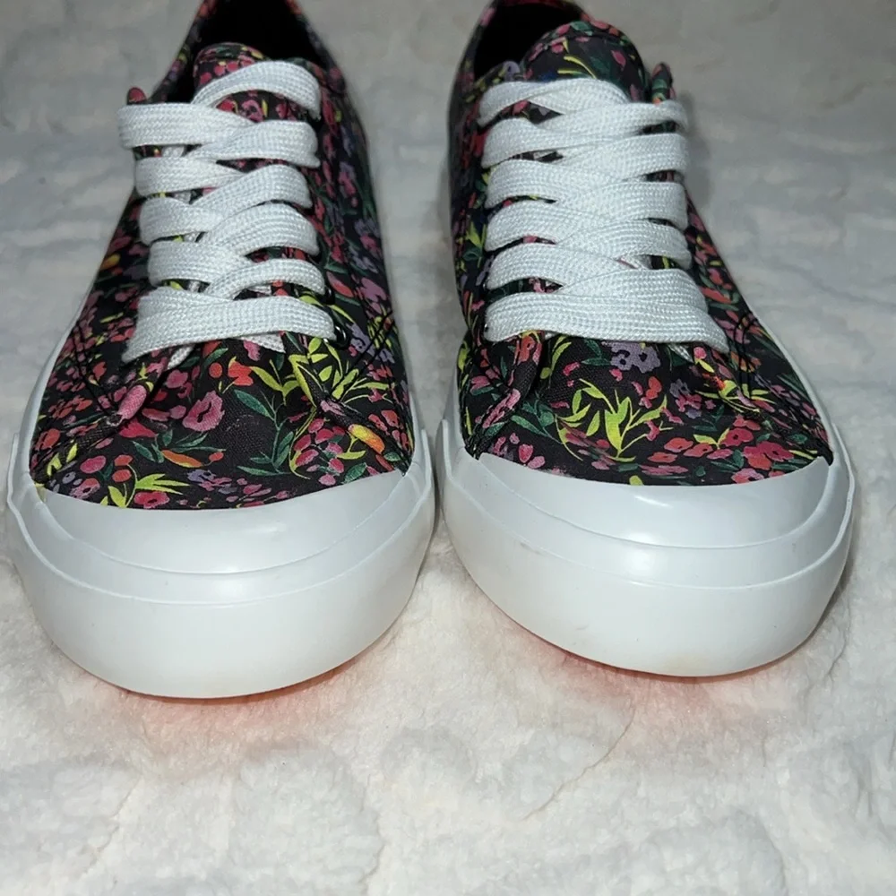 Rocket Dog Women’s Jumpin Margate Floral Cotten Sneaker/ Shoe Size 11_9